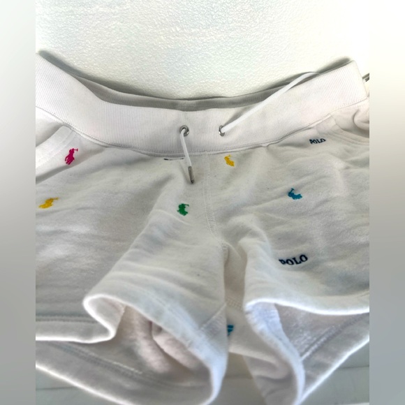 Women’s polos shorts. Authentic and excellent condition. True to size. - Picture 1 of 5